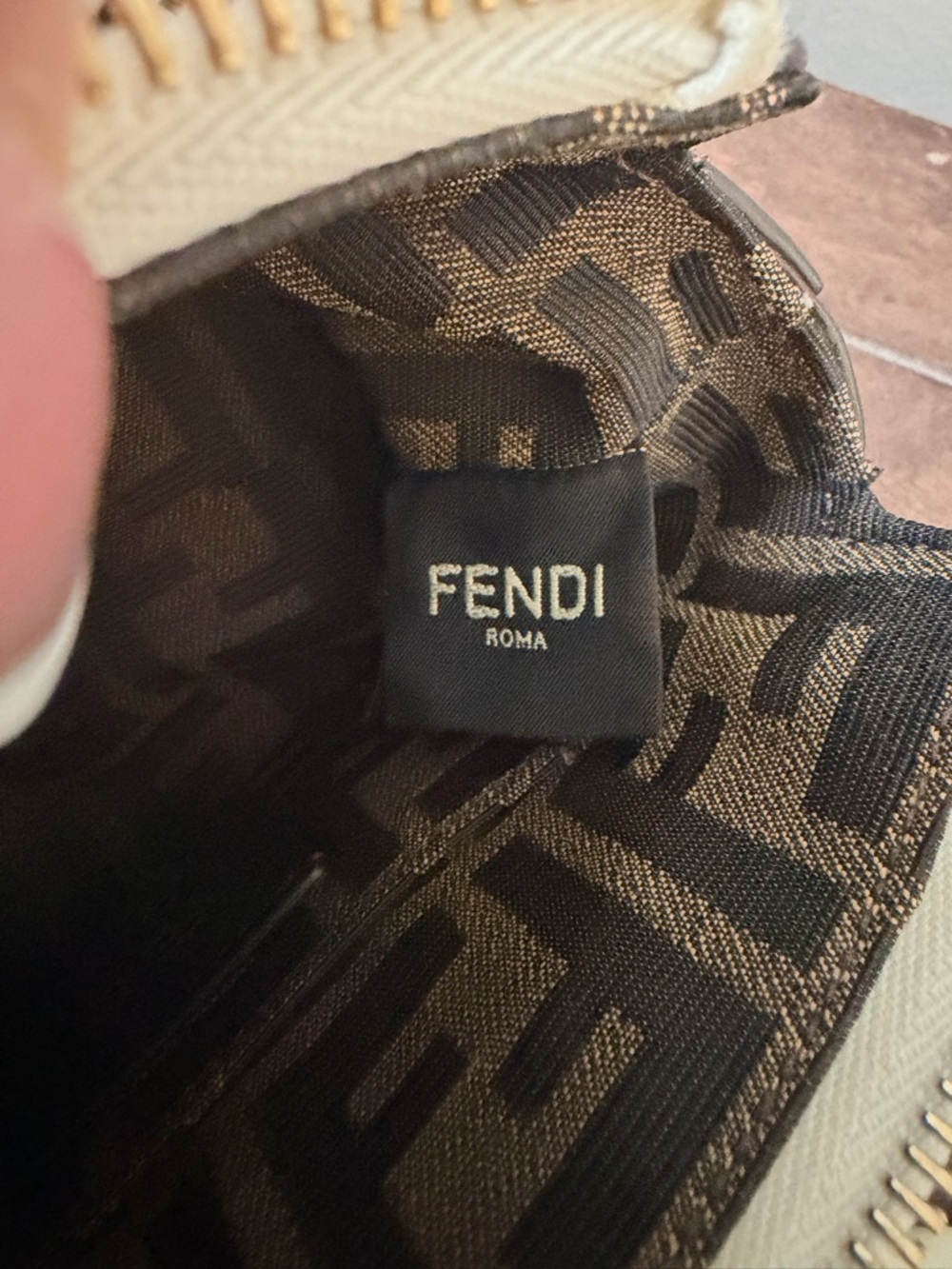 Fendi mini by the way with Tortoiseshell Handles - 100% authentic! - Picture 11 of 15